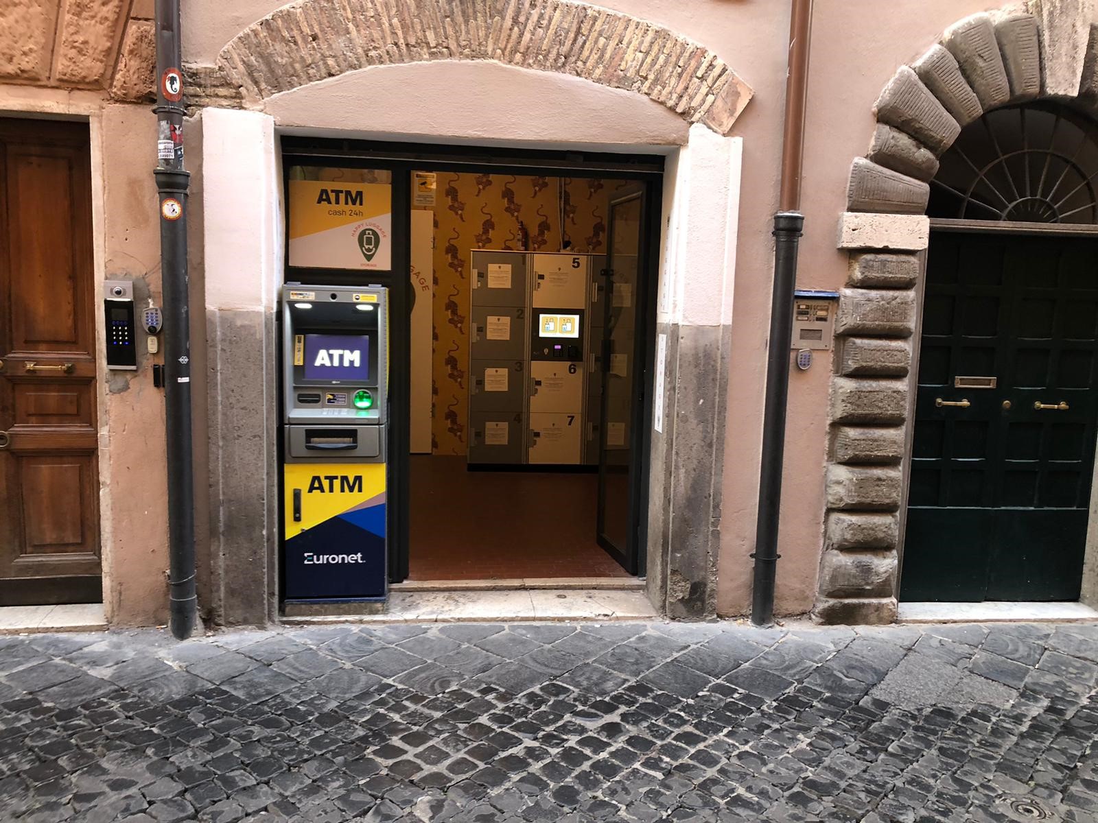 Best bag lockers Rome Termini Station